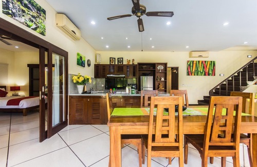 Drupadi Villa | Beautiful 3BR Villa, 4Min Drive To Seminyak Square! - W/Private Swimming Pool!