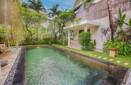 Central Seminyak Villa | Beautiful 4 Bedroom Villa, Oberoi