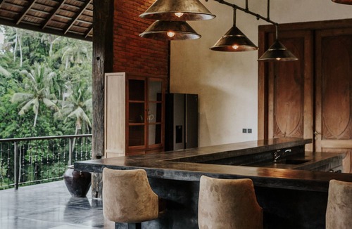 Kemenuh House | Bedulu Cliff Estate Ubud - Wood Side