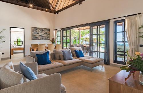 Banjartegehe Villa | Bersama - luxury beachfront villa!