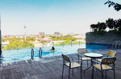 Surabaya Apartment | Best View 2BR Apartment at Tamansari Papilio By Travelio