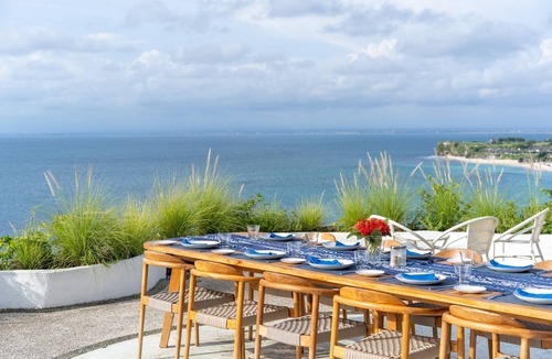 Ungasan Villa | Bingin Beach 6BR Villa: Stunning Sea View