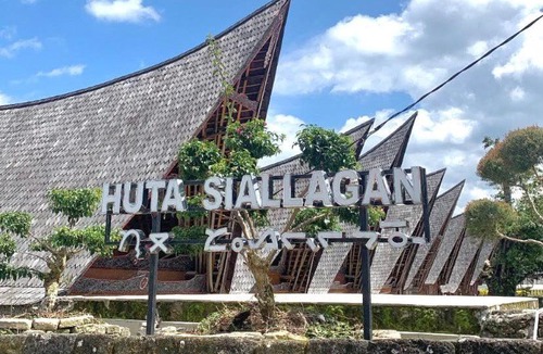 Ambarita House | Bintang Homestay