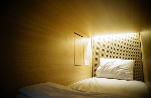 Legian Hotel | Borough Capsule Hostel Bali