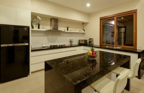 Drupadi Villa | Brand New Ultra Modern 4BR Villa, Central Seminyak!