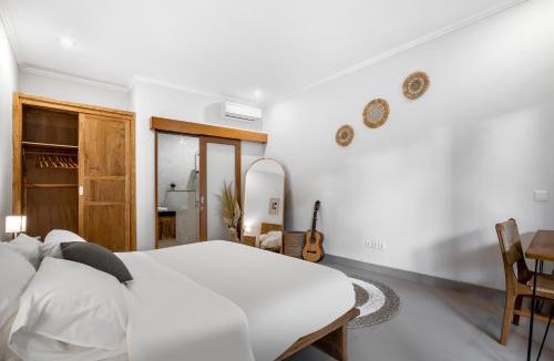 Kerobokan Villa | BRAND NEW Villa Samira, 5mn to Seminyak