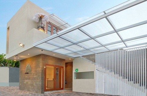 Batubelig Villa | Breathtaking 1BR Villa In Seminyak! 3Min Drive To The Square W/Private Swim Pool