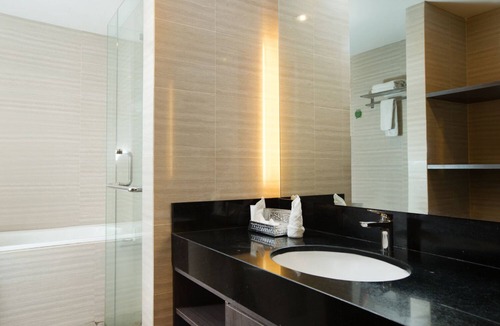 Sunset Road Hotel | Brits Hotel Legian