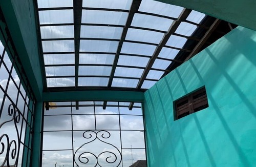Central Yogyakarta House | Bronk House