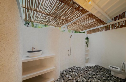 Gili Meno Hotel | Bronze Bungalows