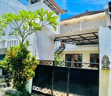 Umalas Apartment | Bumbak Apartment Upstairs Fully Furnished 52M2