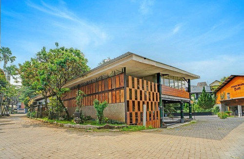 Dinoyo House | Bwalk Hotel Cozy Double