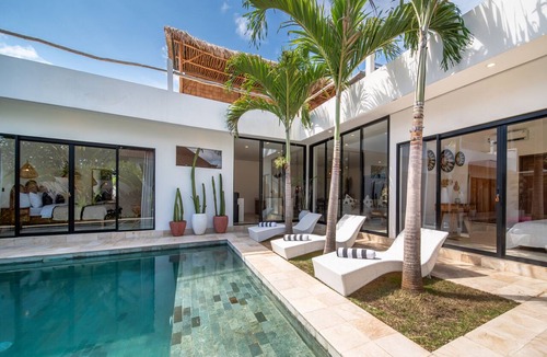 Babakan Villa | Canggu Villa | Private Pool & Rooftop | Sleeps 6