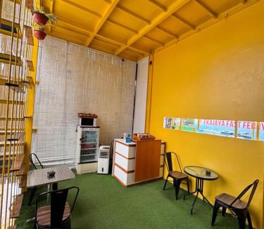 Legian Hotel | Capsule Inn Bali