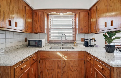 Colgate House | CBI Havens is set in a calm and well‑connected pocket of Milwaukee,
