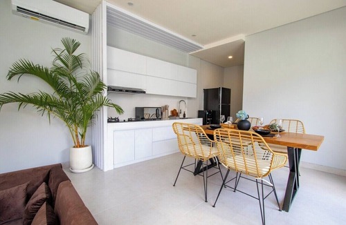 Banjar Semer House | Charming 2BR Villa w/Private Pool – Canggu Escape