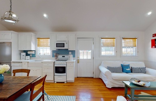 Nantucket Town Cottage | Charming cottage, close to lower Main Street.
