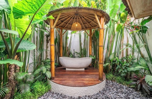 Penestanan Villa | Chic 1BR Stay w Garden Tub&Pool by Tropical Jungle