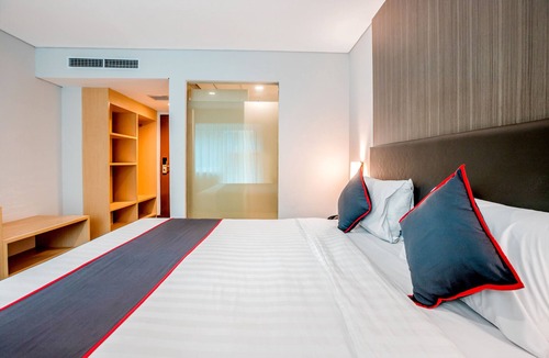 Melawai Hotel | Collection O 7 Hotel Melawai