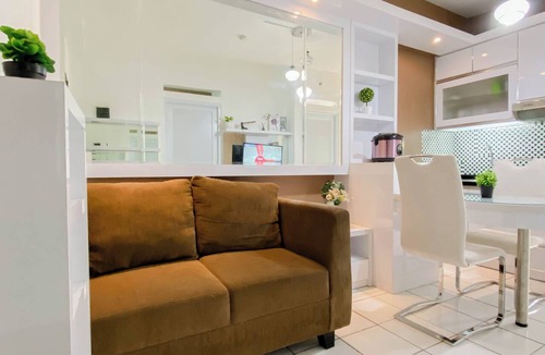 Pekayon Jaya Apartment | Comfortable And Decent 2Br At Apartment Kemang View