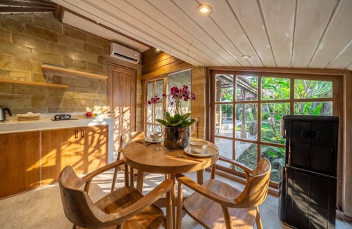 Ubud Villa | Cozy 1BR in Lush Ubud w Garden Bath Pool Patio