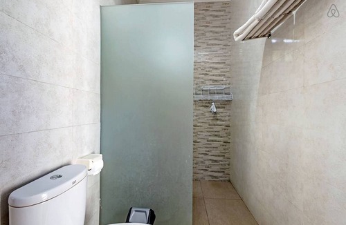 Nakula Villa | Cozy 3 bedroom Villa close to double six beach