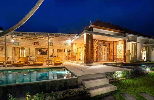 Pecatu Villa | Cozy 4 Bedroom Villa with Private Pool in Uluwatu, close to Many Wedding Venues