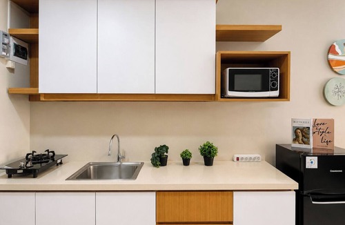 Kedungmanggu Apartment | Cozy And Trendy 1Br At Apartment Royal Sentul Park