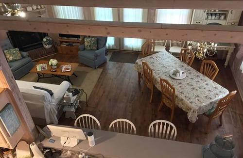 Pine Mountain Ski Chalet | Cozy Pine Mountain Chalet Minutes Away from Callaway Gardens