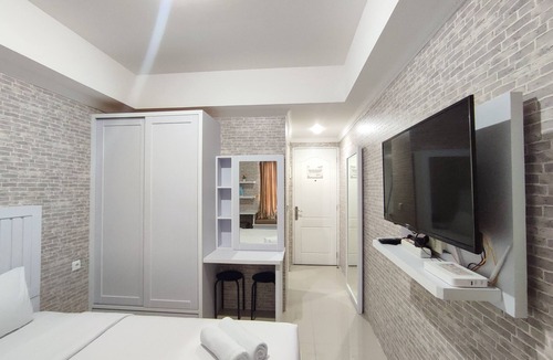 Jatingaleh Apartment | Cozy Studio At Paltrow City Apartment