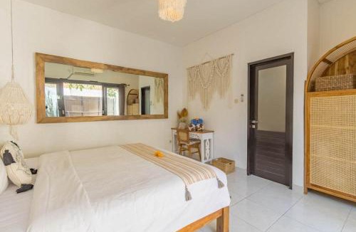 Central Seminyak Villa | Cozy villa 2bdr in Seminyak , pool,800m beach