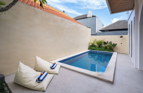 Dewi Sri Villa | Cozzy Ayura Villa Legian