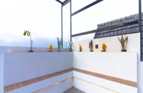 Oro Oro Ombo Villa | Cozzy Villa Snyaman