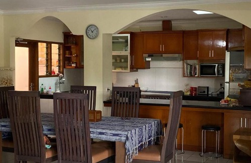 Ciumbuleuit House | Dago Hills Homestay 43