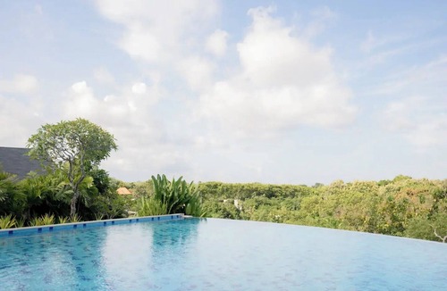 Kampial Villa | Dancing Chanakya Villa - 2 bedrooms 9nn