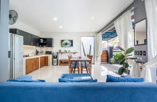 By Pass Ngurah Rai Villa | Deja View