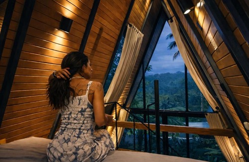 Payangan Villa | Delta Casa Ubud - A-Frame Jungle Retreat with Volcano View and Hot-Tubs
