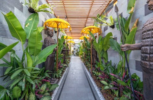Nakula Villa | Deluxe 2-Bedroom Tropical Haven in Seminyak with Pool & Designer Interiors