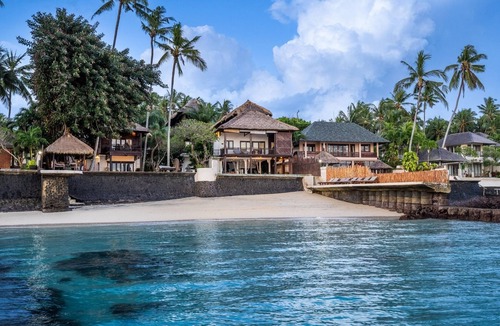 Candi Dasa Apartment | Double Room with Ocean View | The Village of Angels Resort | Candidasa