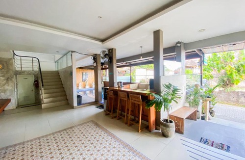 Legian City-Centre Hotel | Duo Rooms Legian Kuta By Lensa Hospitality