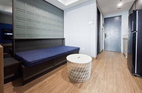Panunggangan Utara Apartment | Elegant 1Br At Apartment Collins Boulevard