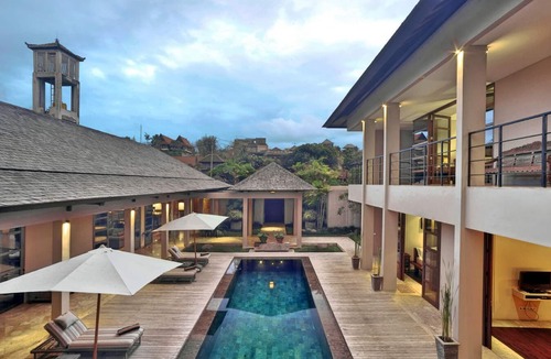 Bukit Villa | Elegant 4 Bedroom Jimbaran Villa, Walk to GWK, Housekeeping Staff