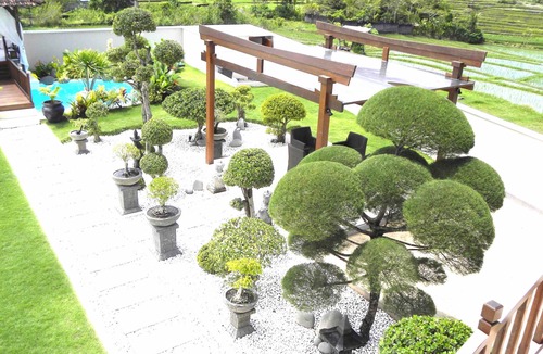 Babakan Villa | Elegant Villa 4 bedrooms and bathrooms overlooking the rice fields