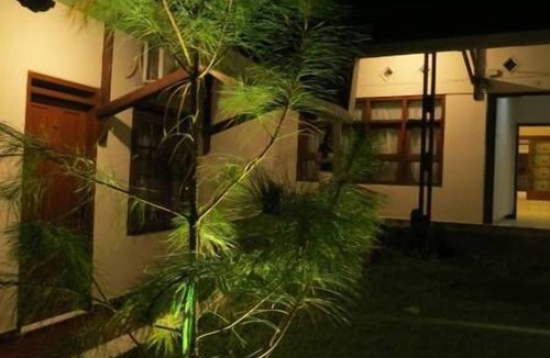 Sukajadi House | Elenor's Home at Eyckman