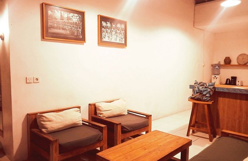 Babakan Villa | ENTIRE VILLA 2 Bedroom Spacious Outdoor Private Garden & Pool in Central Canggu