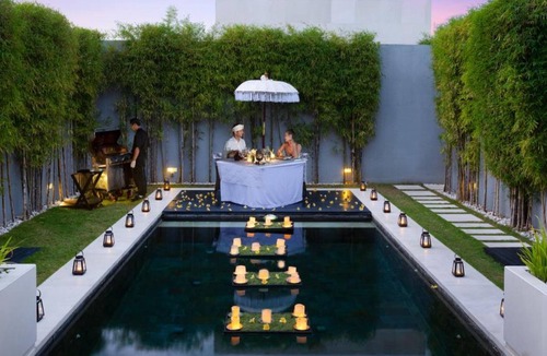 Laksmana House | EQLt1 Bedroom Signature Villa - Breakfast