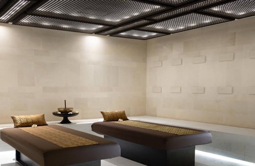 Laksmana House | EQLt1 Bedroom Waterfall Villa - Breakfast