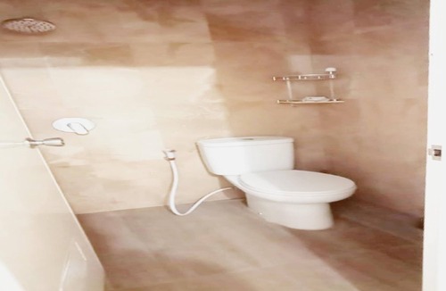 Patrang Hotel | EXPRESS O 91293 House