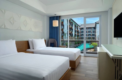 Sunset Road Hotel | Fairfield by Marriott Bali Kuta Sunset Road