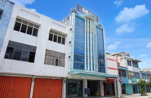Banda Aceh House | Family Friendly Suite W/Free WiFi Parking and Pool